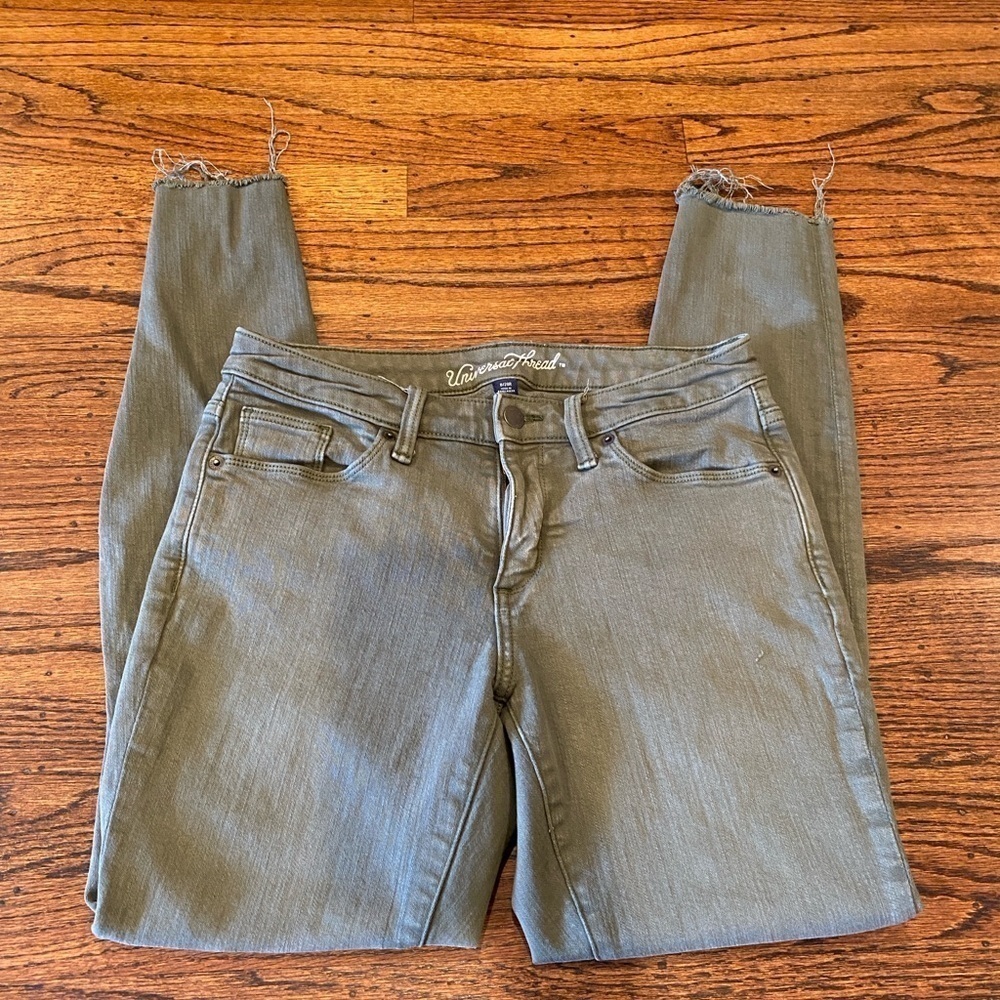 Universal Thread Mid Rise Jegging 6/28R - Picture 7 of 7